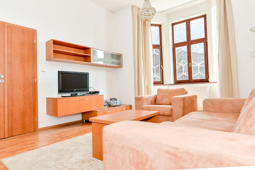 Apartment Downtown Zsolna Kültér fotó