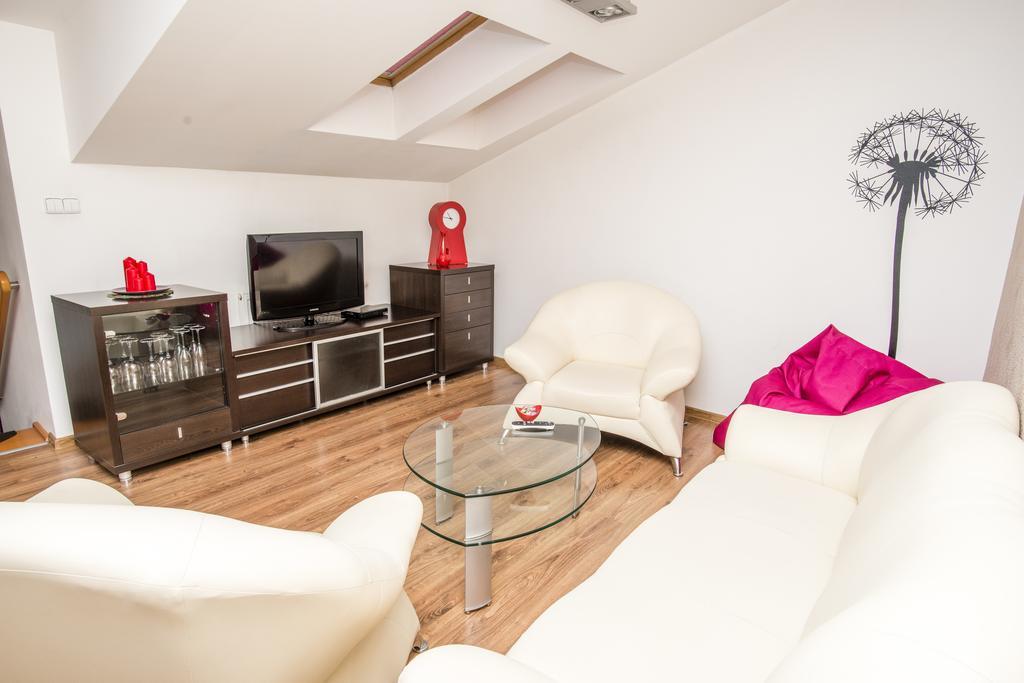 Apartment Downtown Zsolna Kültér fotó